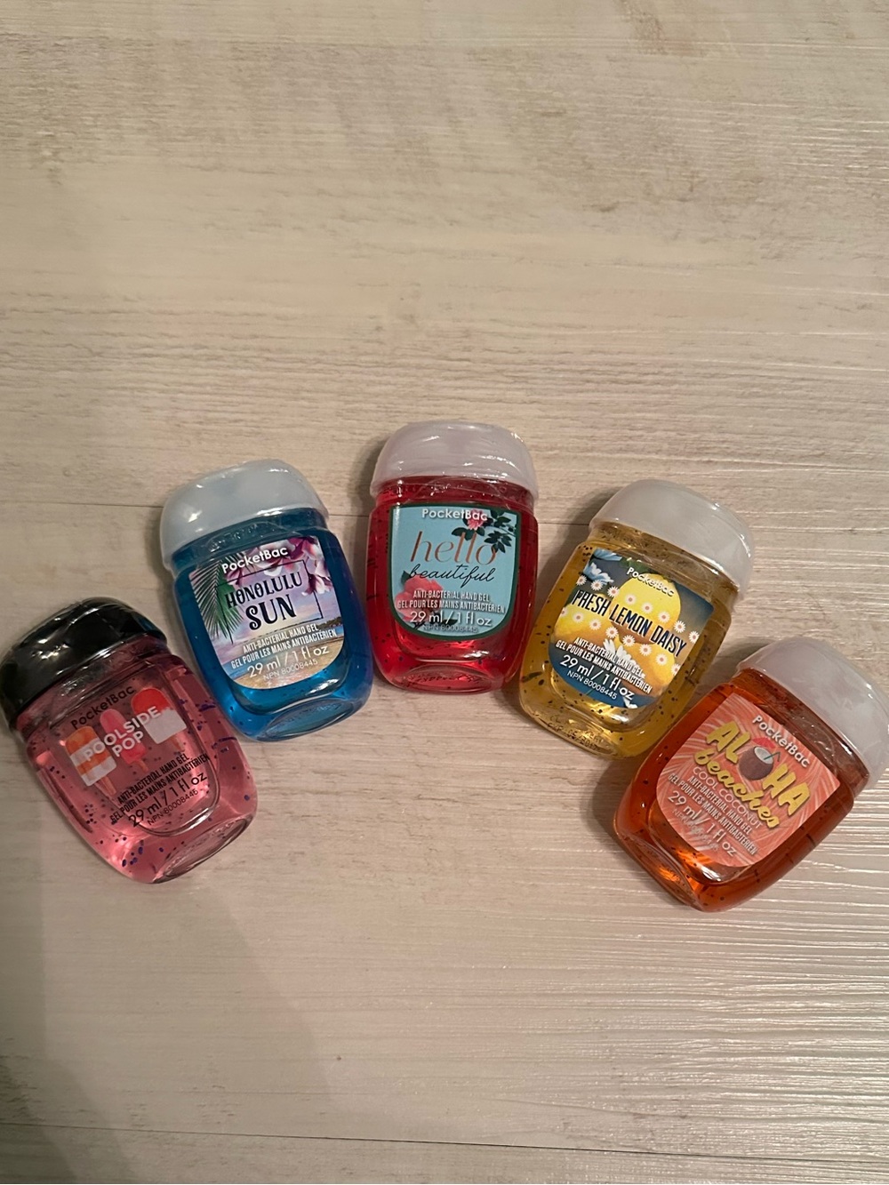 5 Sealed Bath & Body Work’s Hand Sanitizer’s (expired)